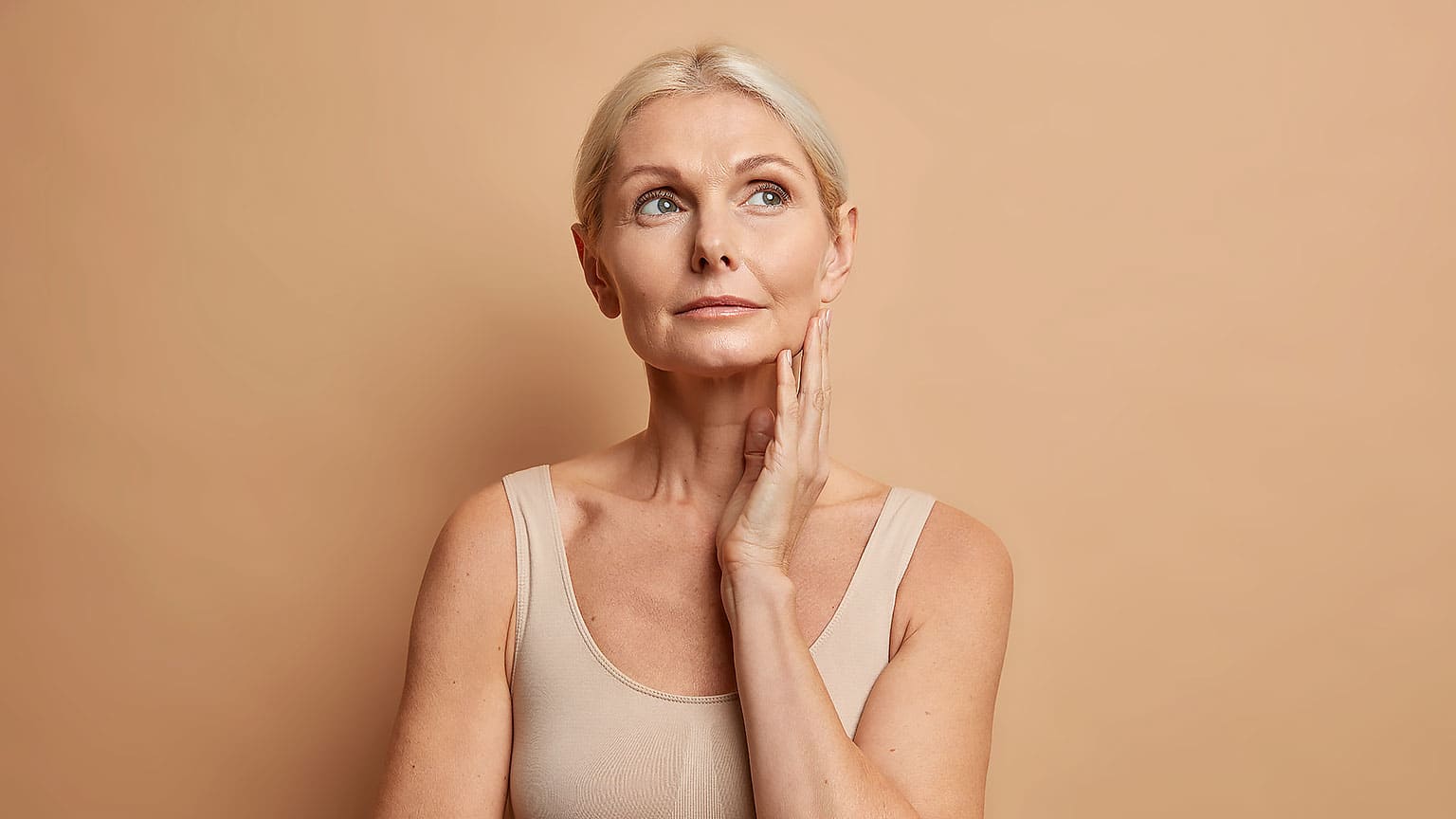 肌の老化の仕組みや原因とは？